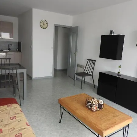 Appt T2 Wifi Quartier Arago Apartament
