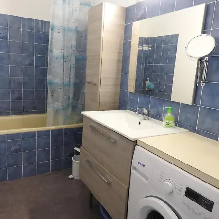 Apartament Appt T2 Wifi Quartier Arago