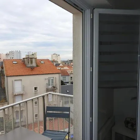 Appt T2 Wifi Quartier Arago Apartament *